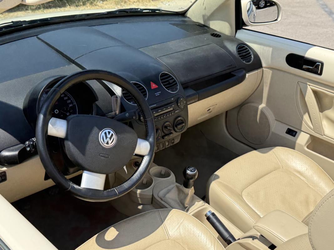 Volkswagen Beetle CABRIOLET 1.9 TDI 105 Carat - 1ere Main