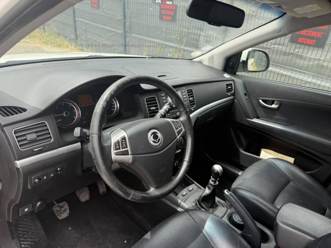 Ssangyong Korando 2.0 TD 175cv 200 e-XDI 2WD Luxe
