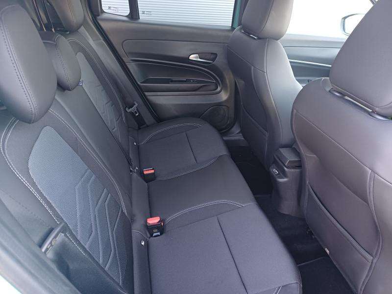 Jeep Avenger 1.2 e-Hybrid 101ch