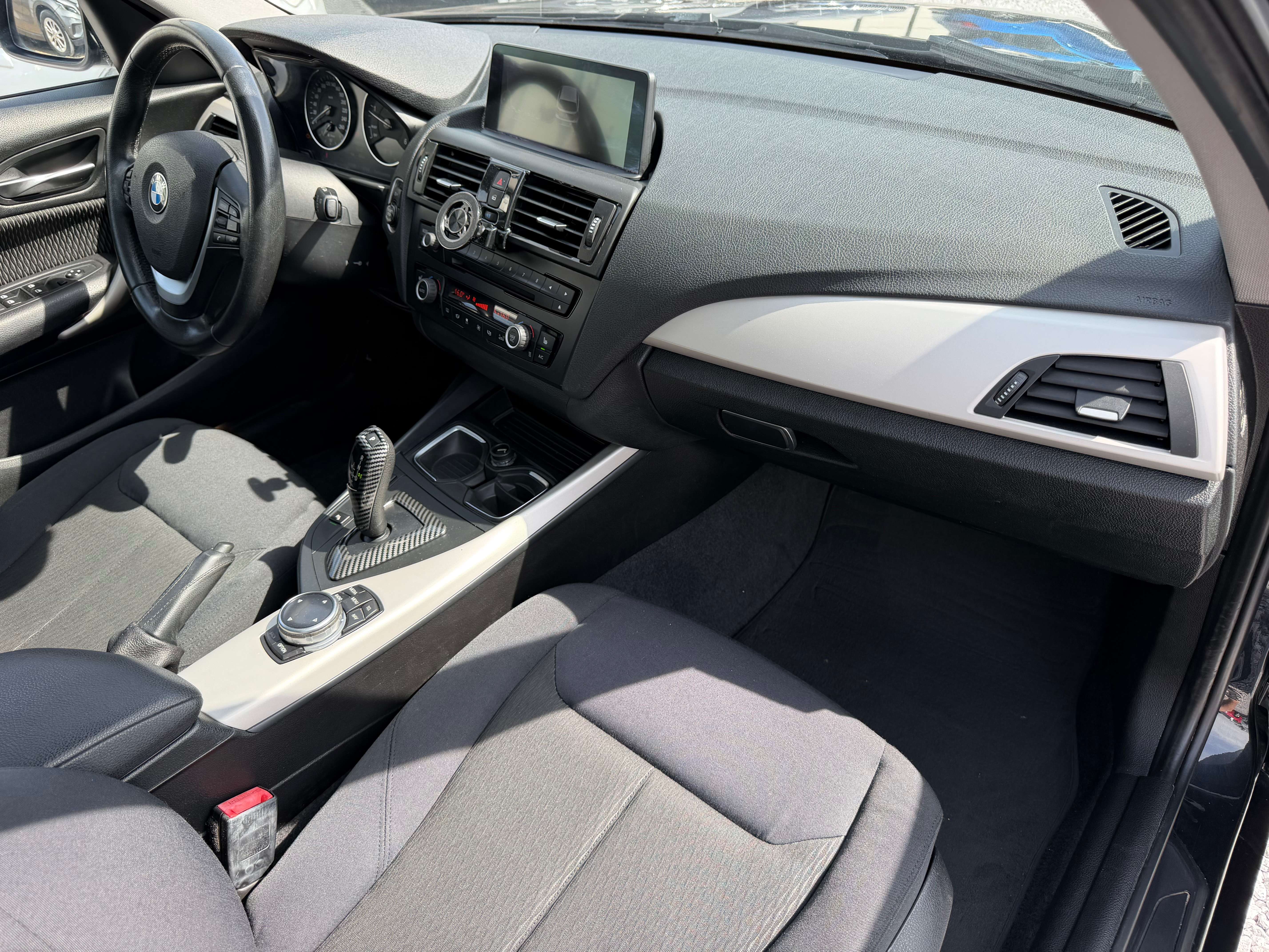 BMW 118 118 dA - Toit ouvrant - 5 Portes - Xénon