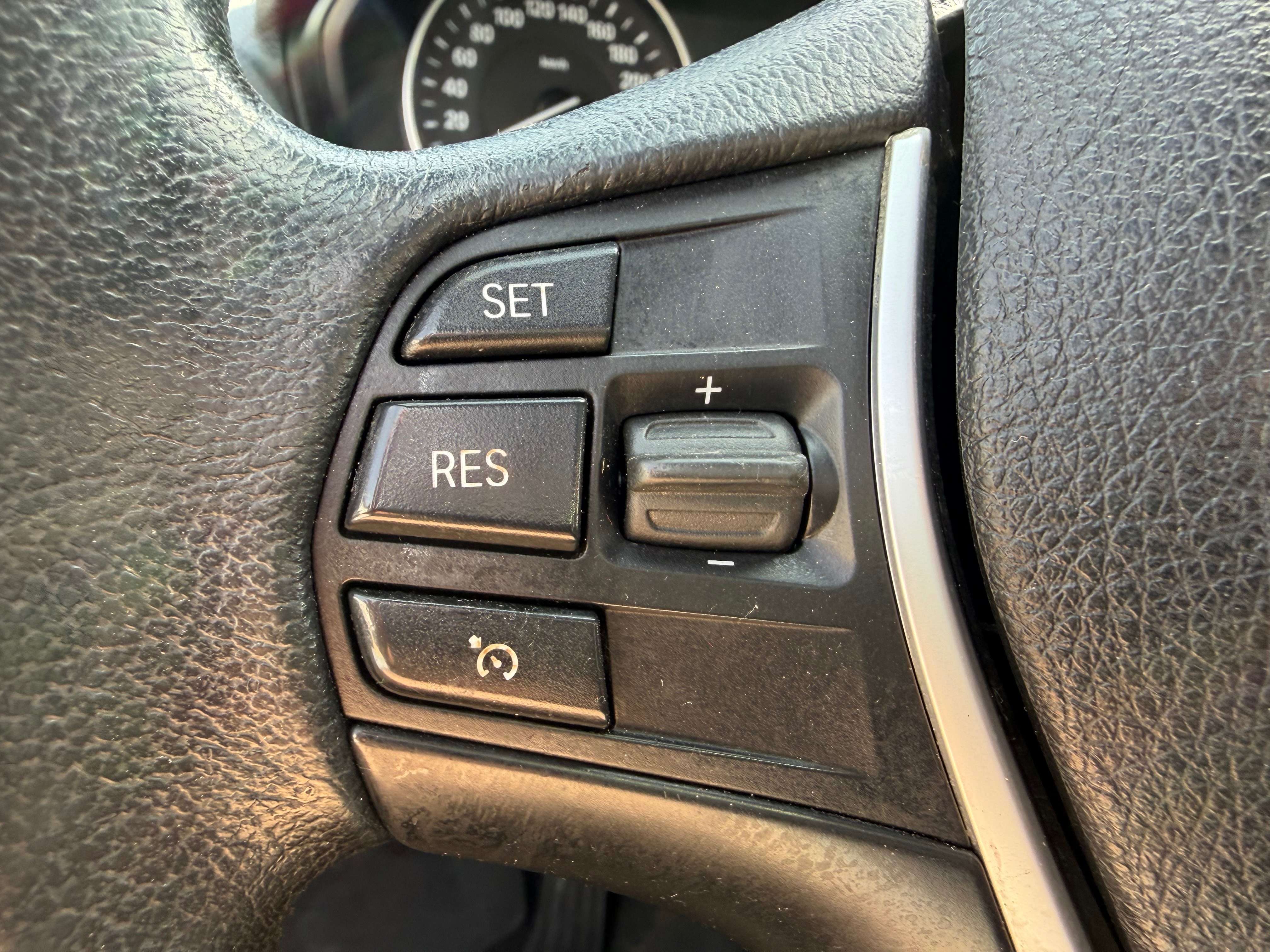 BMW 118 118 dA - Toit ouvrant - 5 Portes - Xénon