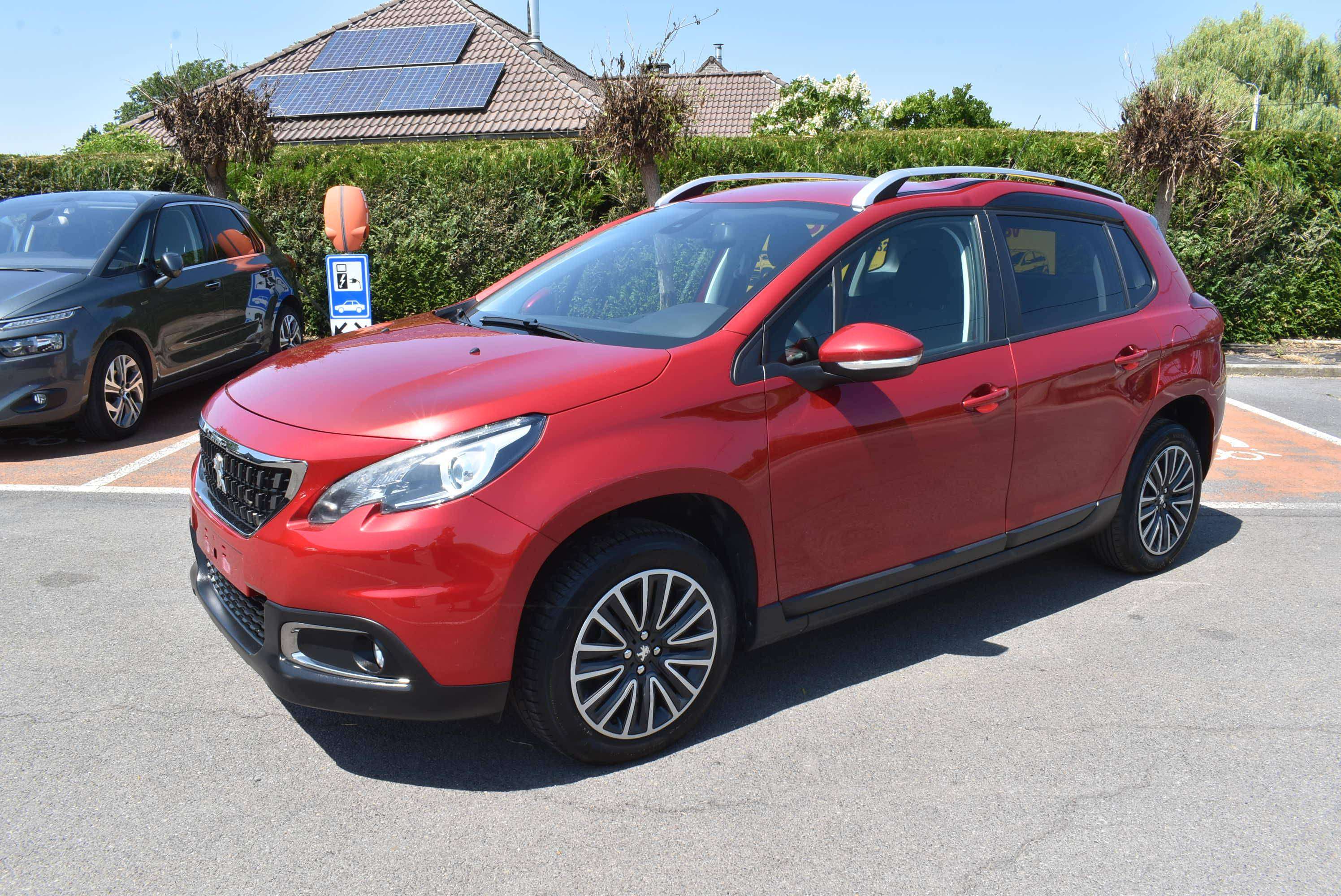 Peugeot 2008 1.6 BlueHDi Allure Airco/GPS/CarPlay**B2B FIX PRICE**