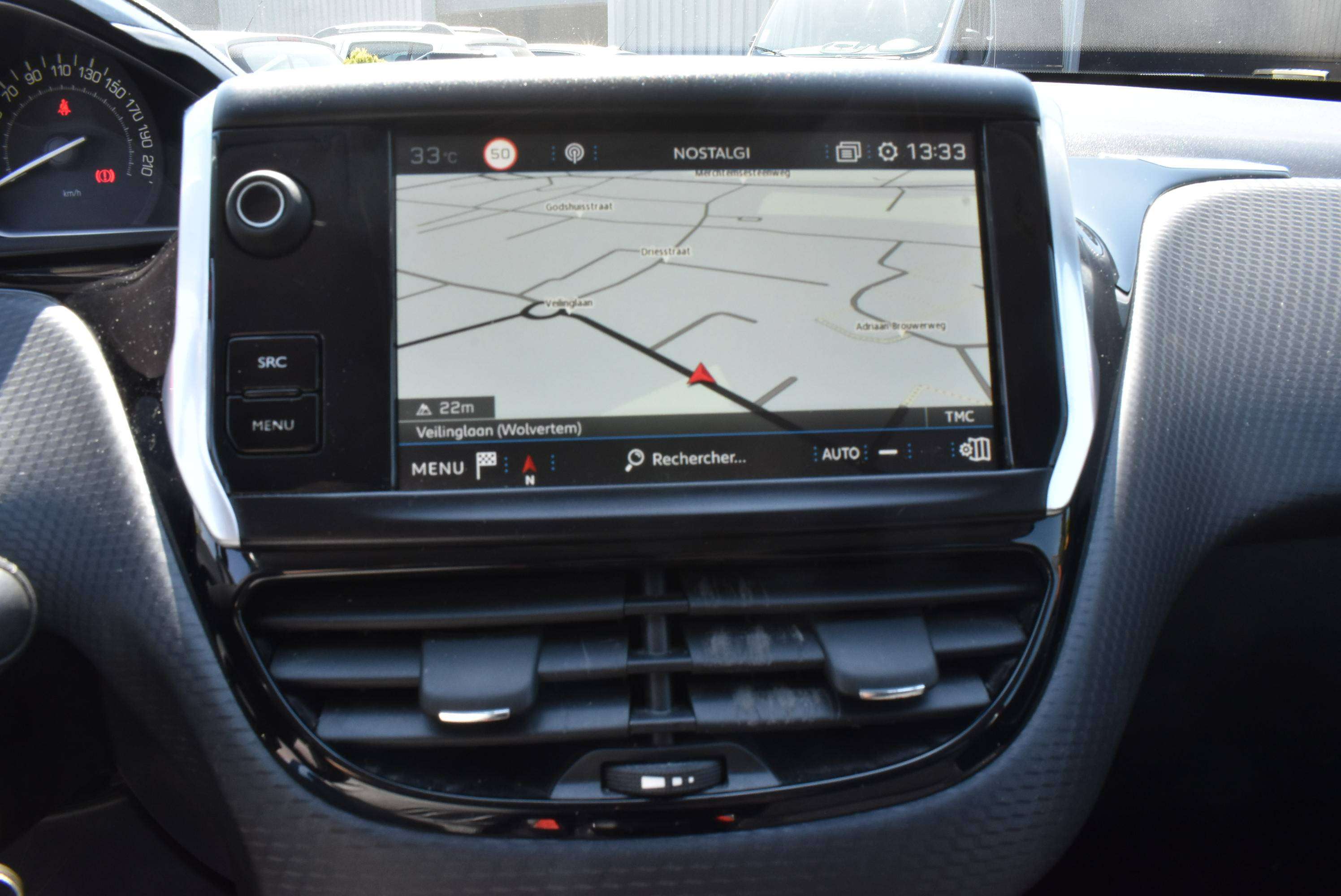 Peugeot 2008 1.6 BlueHDi Allure Airco/GPS/CarPlay**B2B FIX PRICE**
