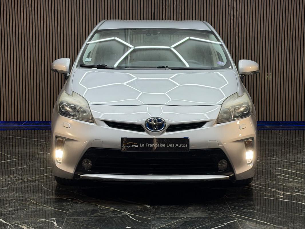 Toyota Prius MC 136h Dynamic 17