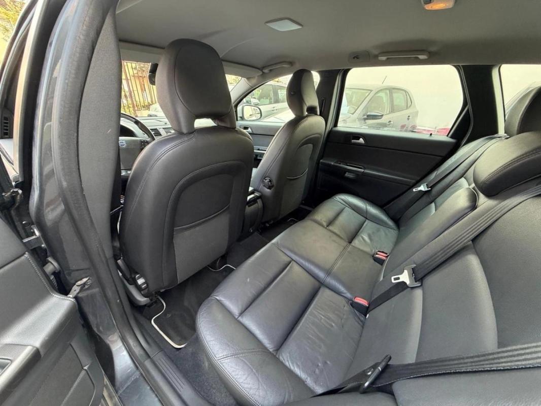 Volvo V50 1.6 D2 115 R-DESIGN PRO-EDITION