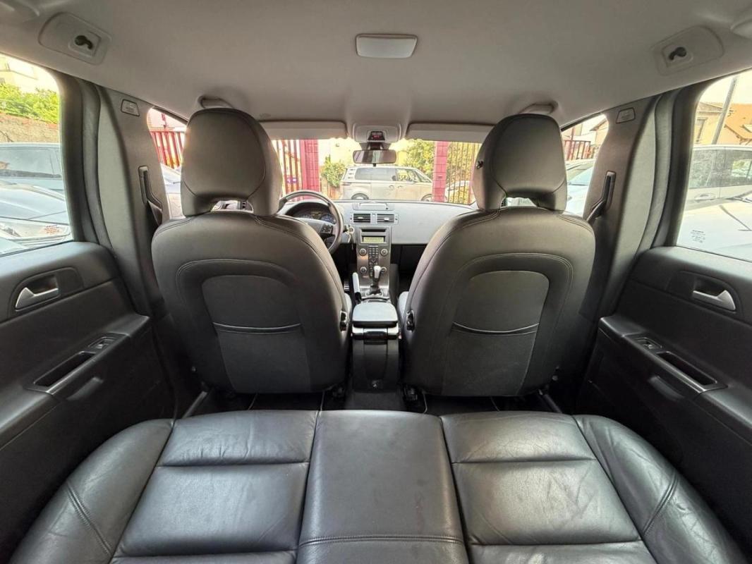 Volvo V50 1.6 D2 115 R-DESIGN PRO-EDITION