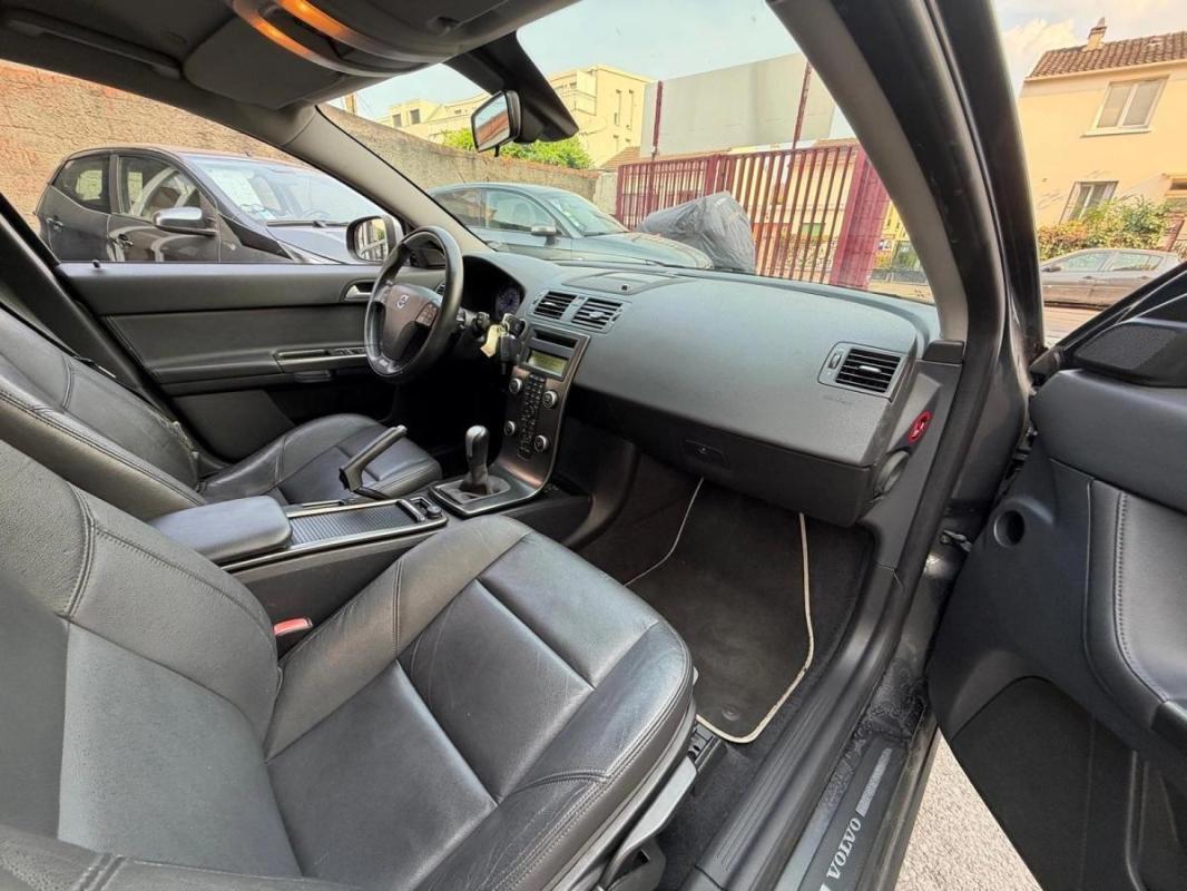 Volvo V50 1.6 D2 115 R-DESIGN PRO-EDITION