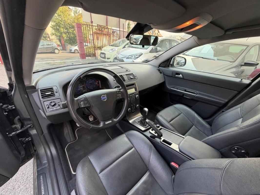 Volvo V50 1.6 D2 115 R-DESIGN PRO-EDITION
