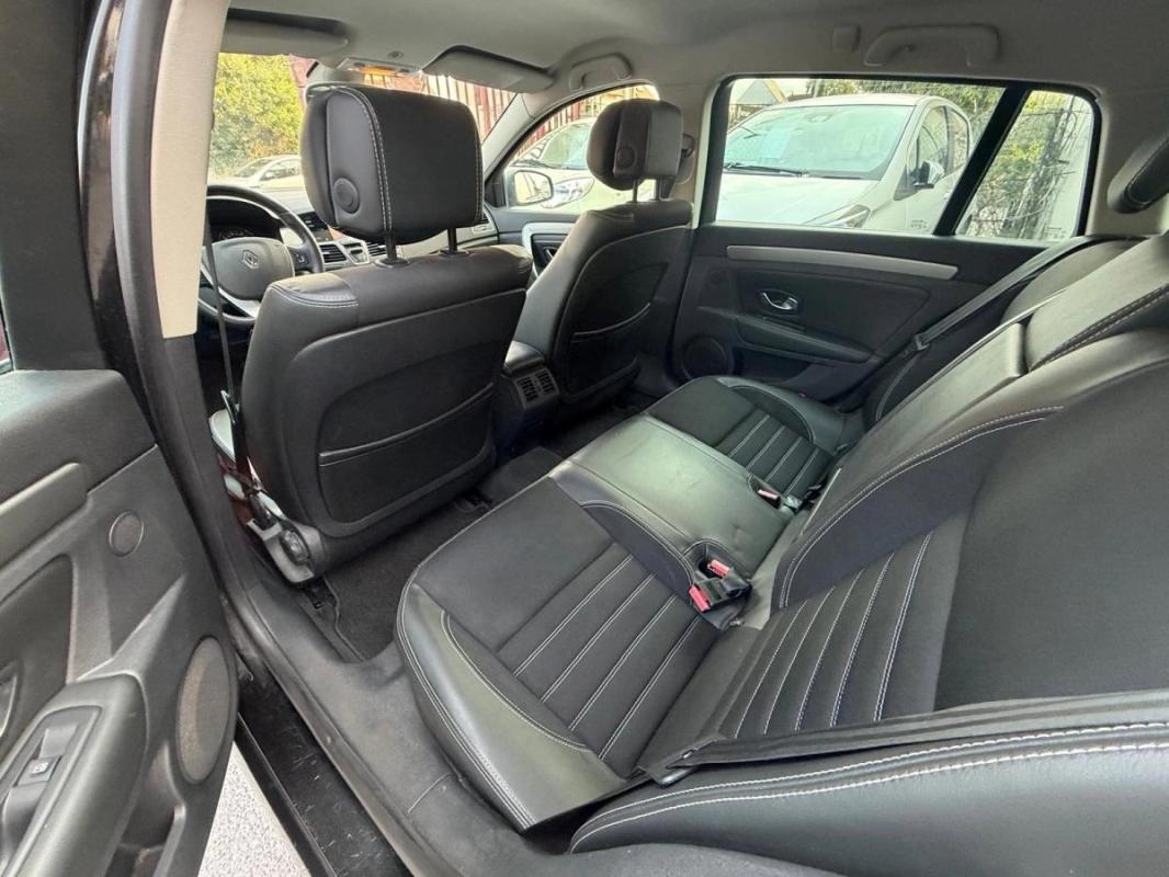 Renault Laguna ESTATE 1.5 DCI 110 ZEN EDC BVA