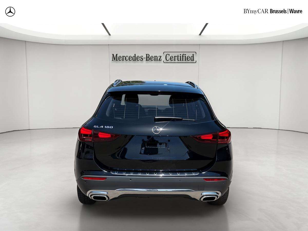 Mercedes-Benz GLA 180 GLA Business Line