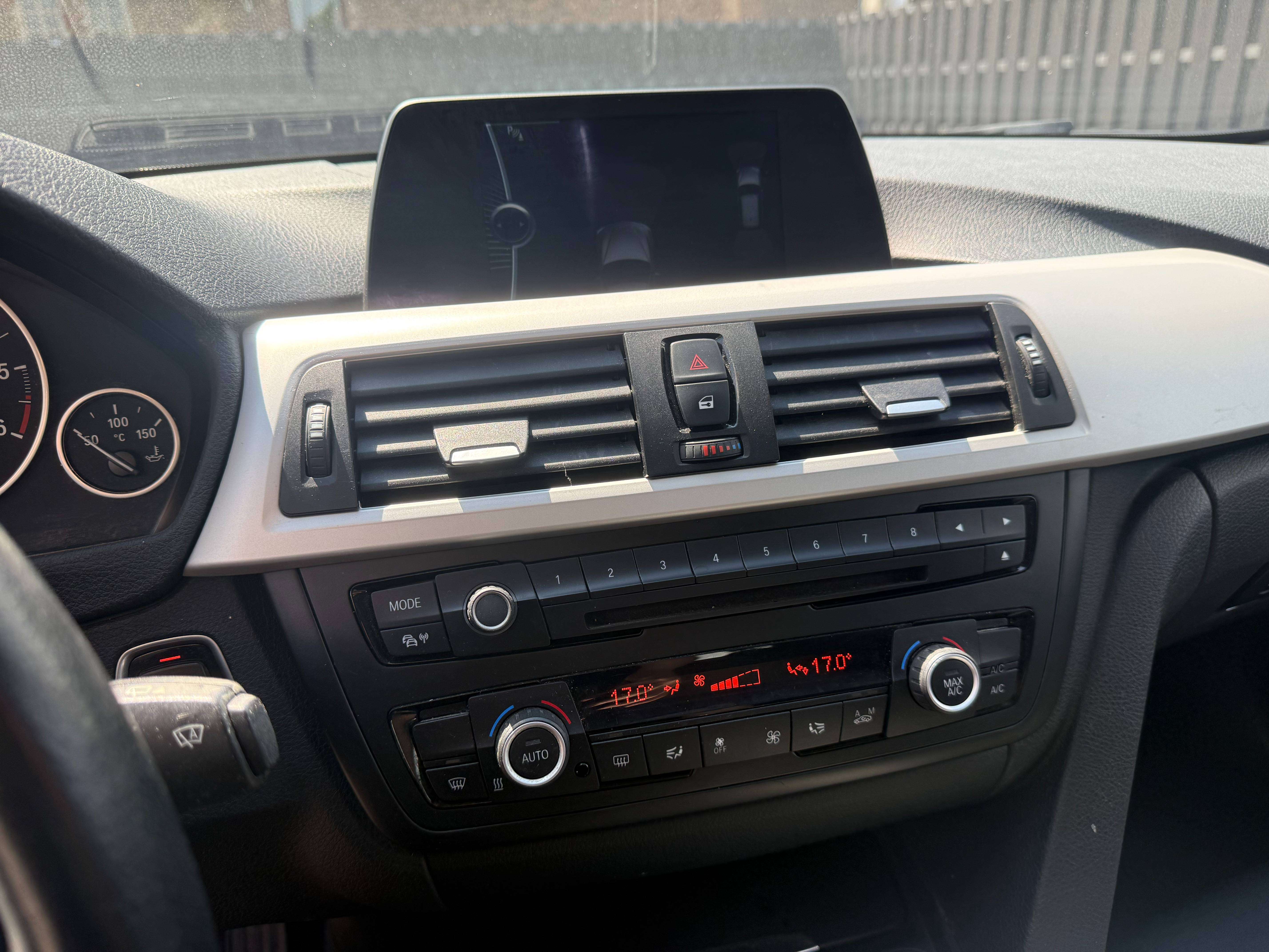 BMW 318 d Touring