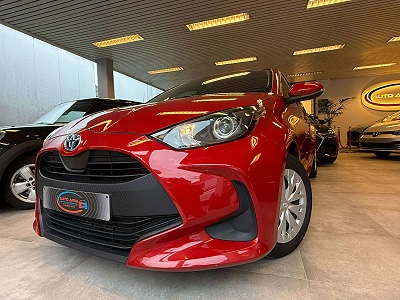 Toyota Yaris Yaris 1.5i Dual VVT-iEfull servic toyota*garantie toyota 10 ans