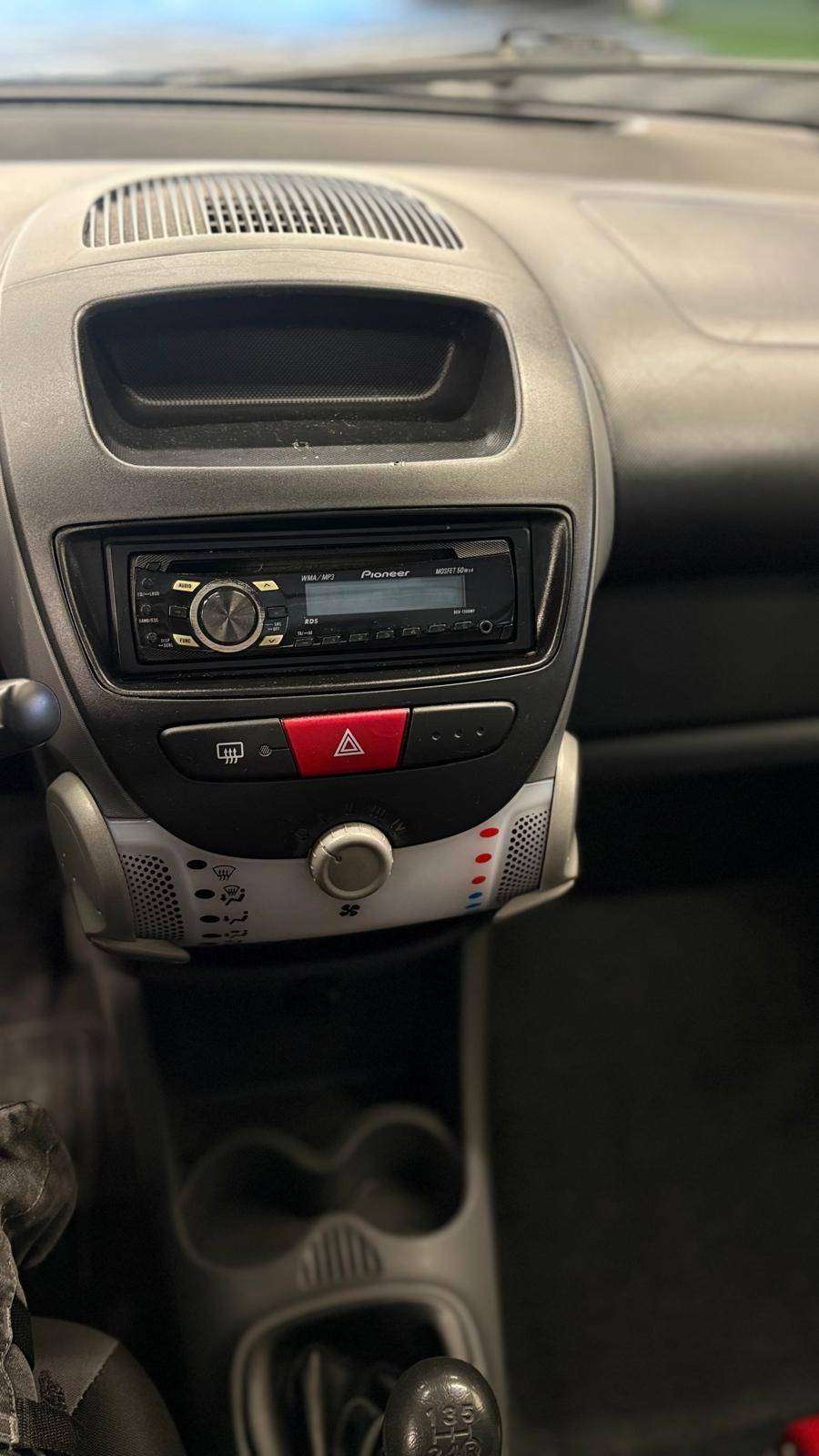 Citroen C1 benzine eur5 manueel 129067km