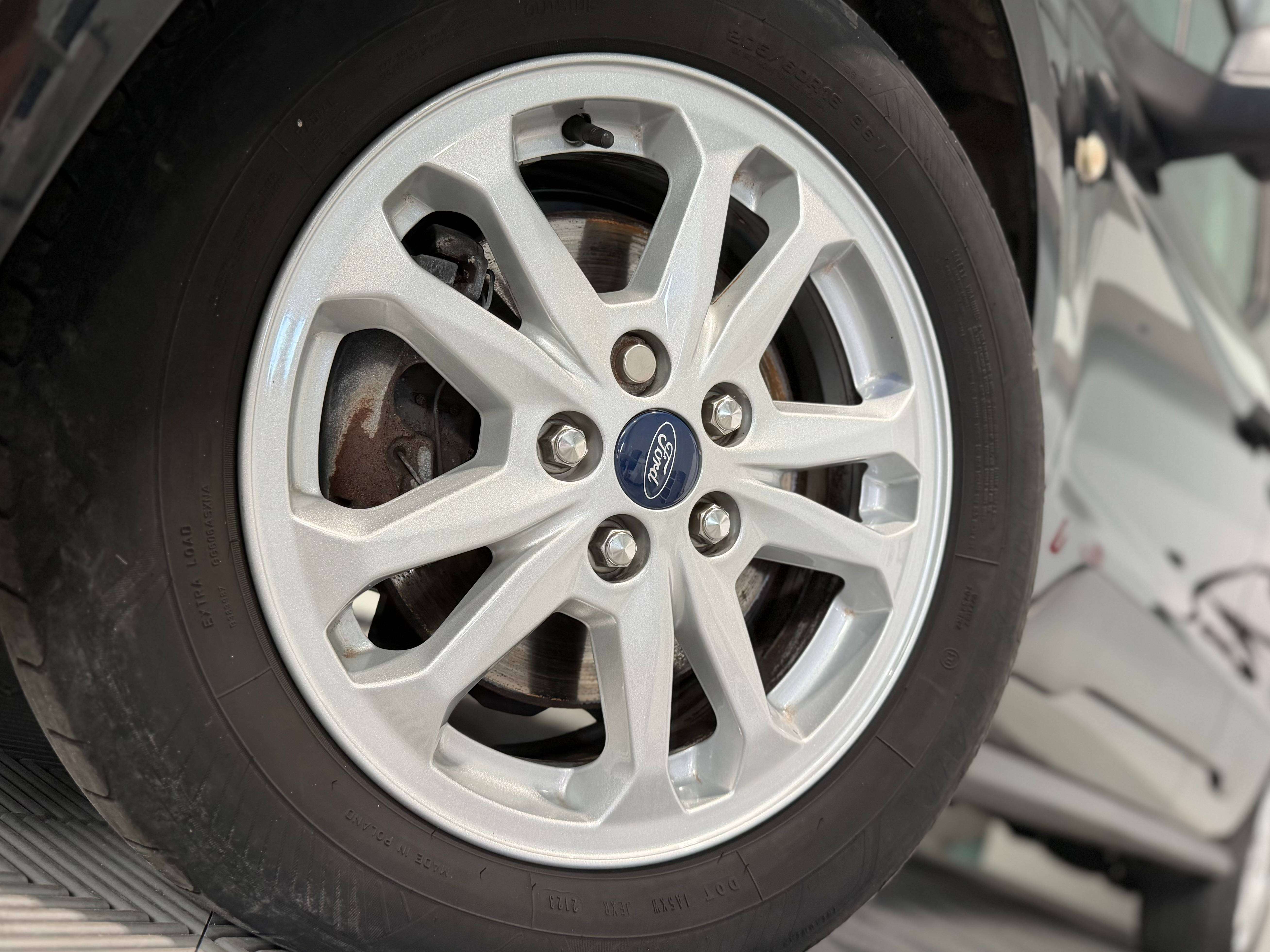 Ford Tourneo Connect 1.0i EcoBoost, Camera de recul, Line Assist, Cruise control