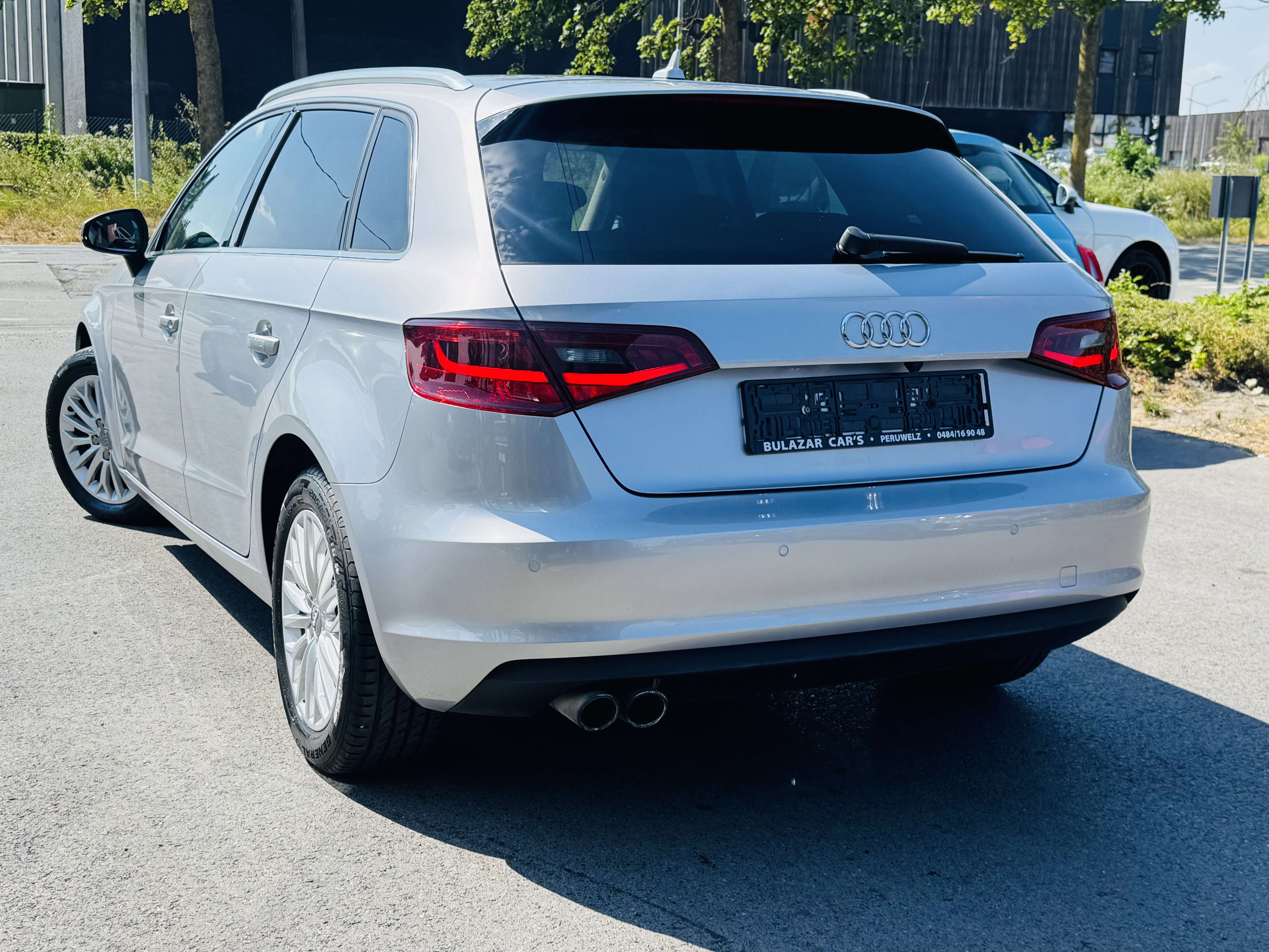 Audi A3 A3 1.4 TFSI Ultra S tronic*NAVI*CUIR*XENON*CARNET*CAMERA*GARANTIE