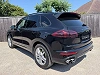 Porsche Cayenne Cayenne 3.0i V6 plug-In-Hybrid Tiptronic S  NETTO: €23.132 thumbnail