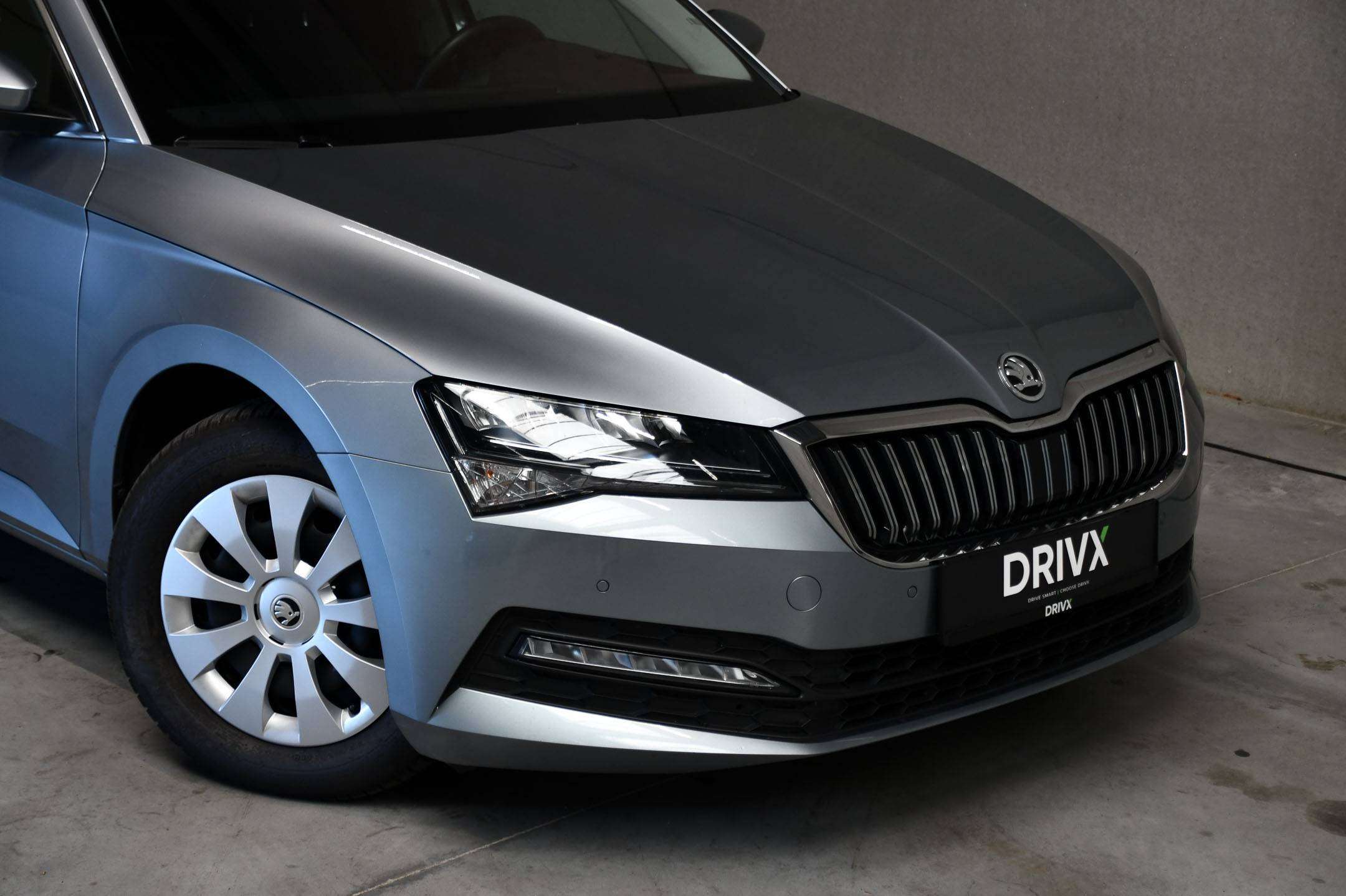 Skoda Superb Superb Combi - 2.0 TSI - DSG - Camera - Carplay - Cruise Control