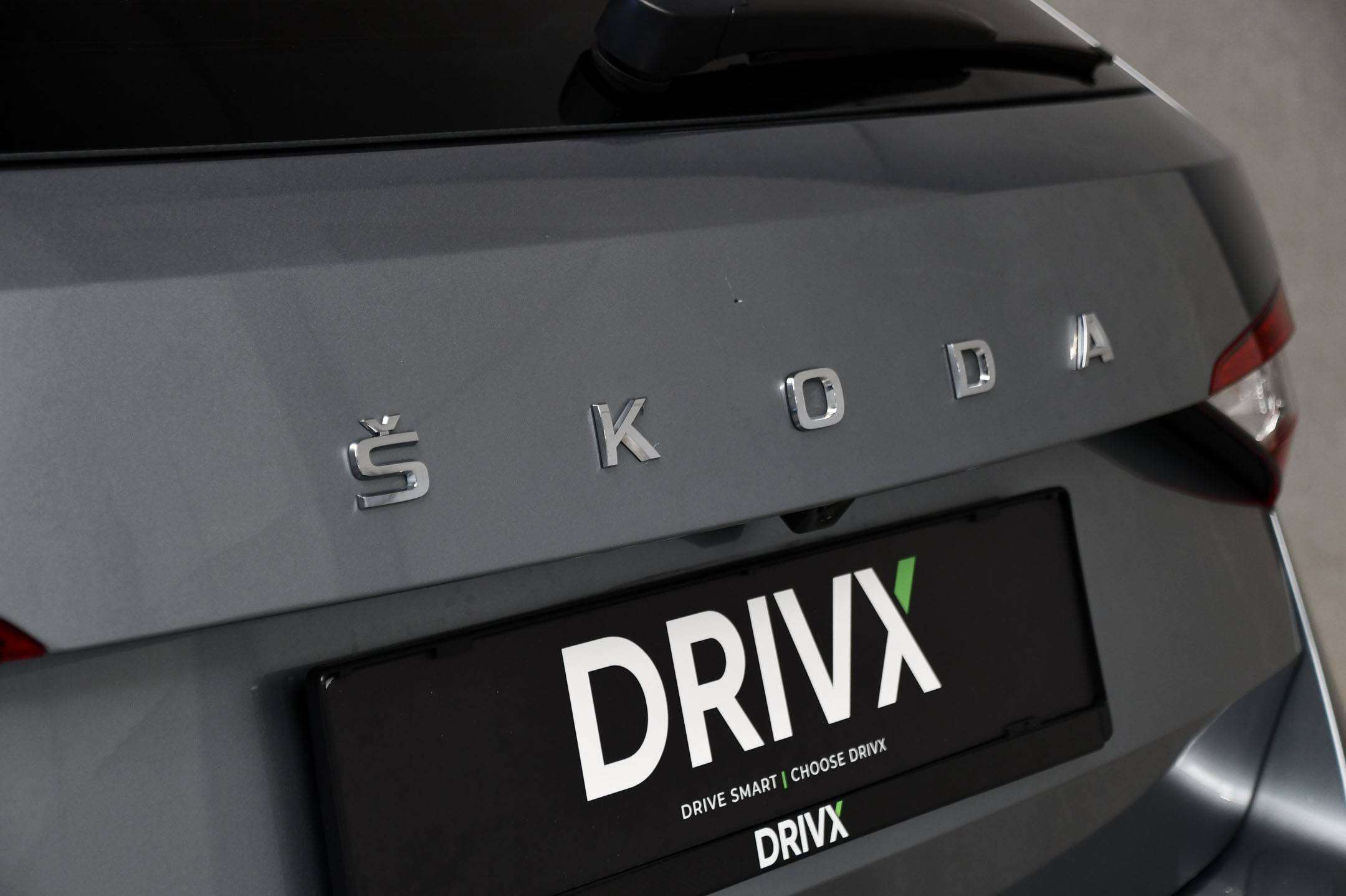 Skoda Superb Superb Combi - 2.0 TSI - DSG - Camera - Carplay - Cruise Control