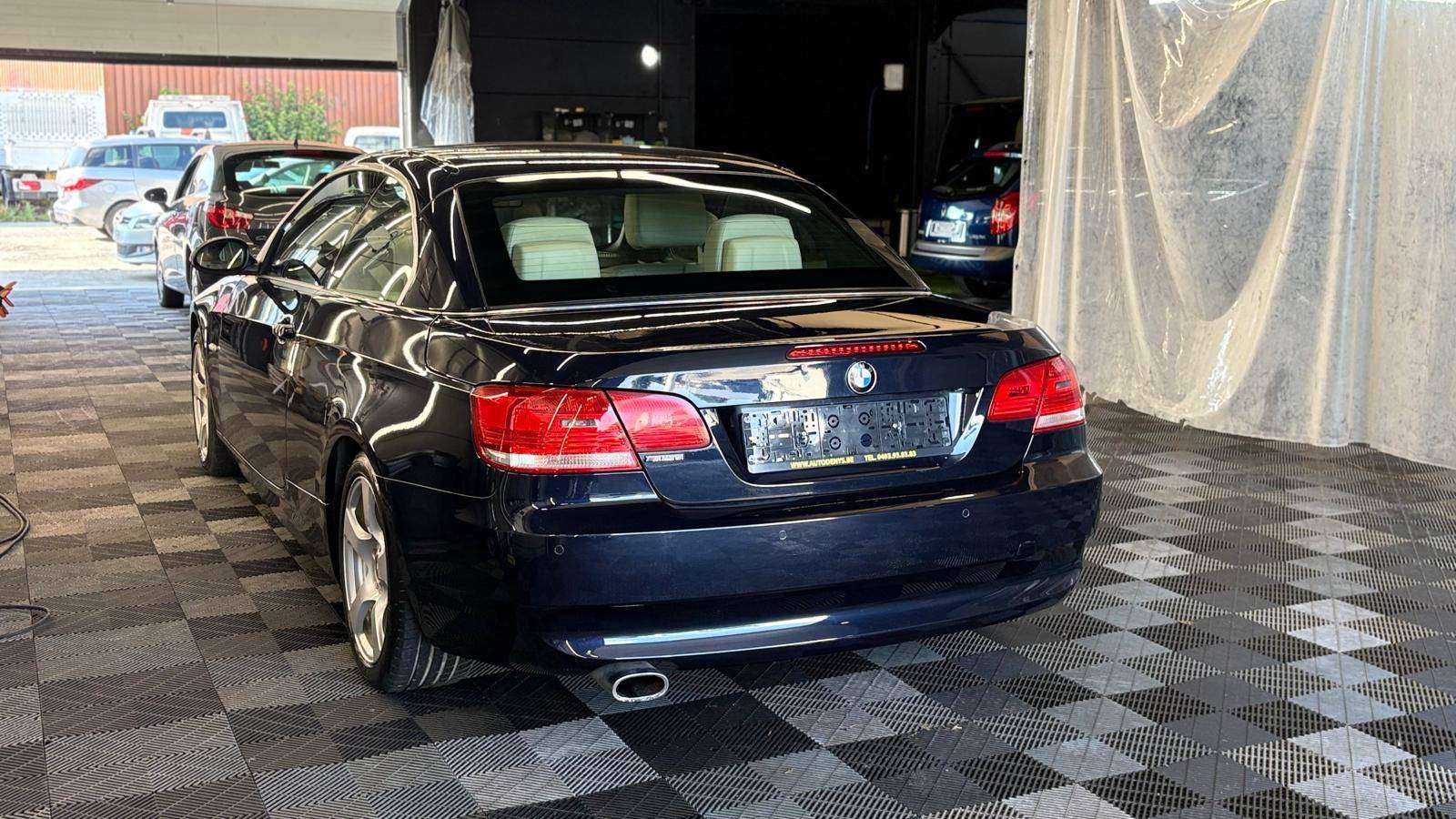 BMW 320 320i cabriolet benzine bj2008 automaat benzine