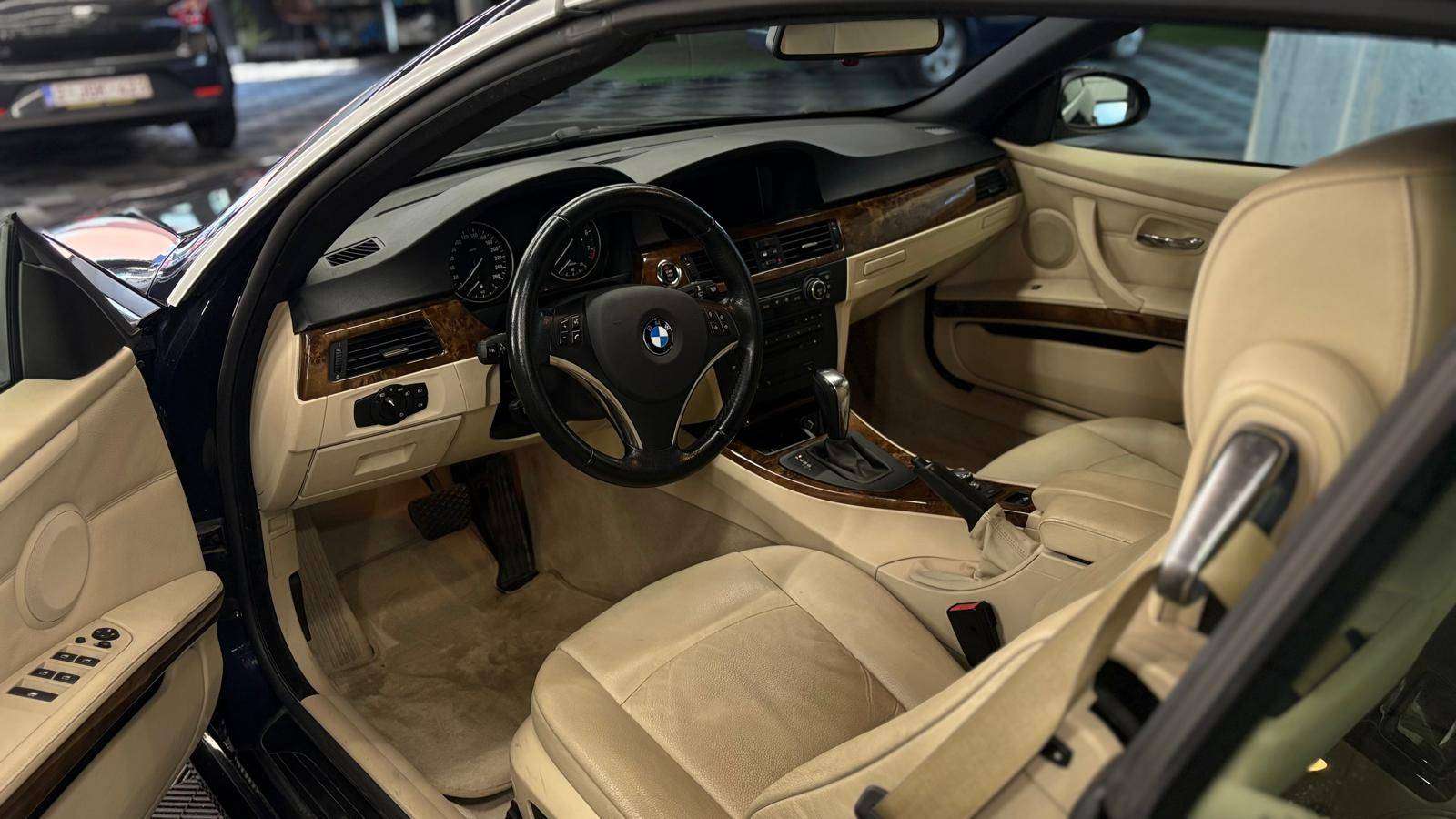 BMW 320 320i cabriolet benzine bj2008 automaat benzine