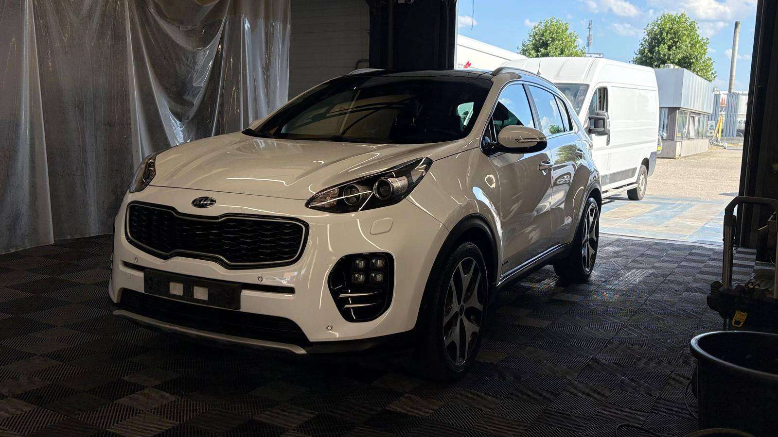 Kia Sportage GT LINE 1.6 benz. AUTOMATIQUE bj. 2018 88450km Euro 6