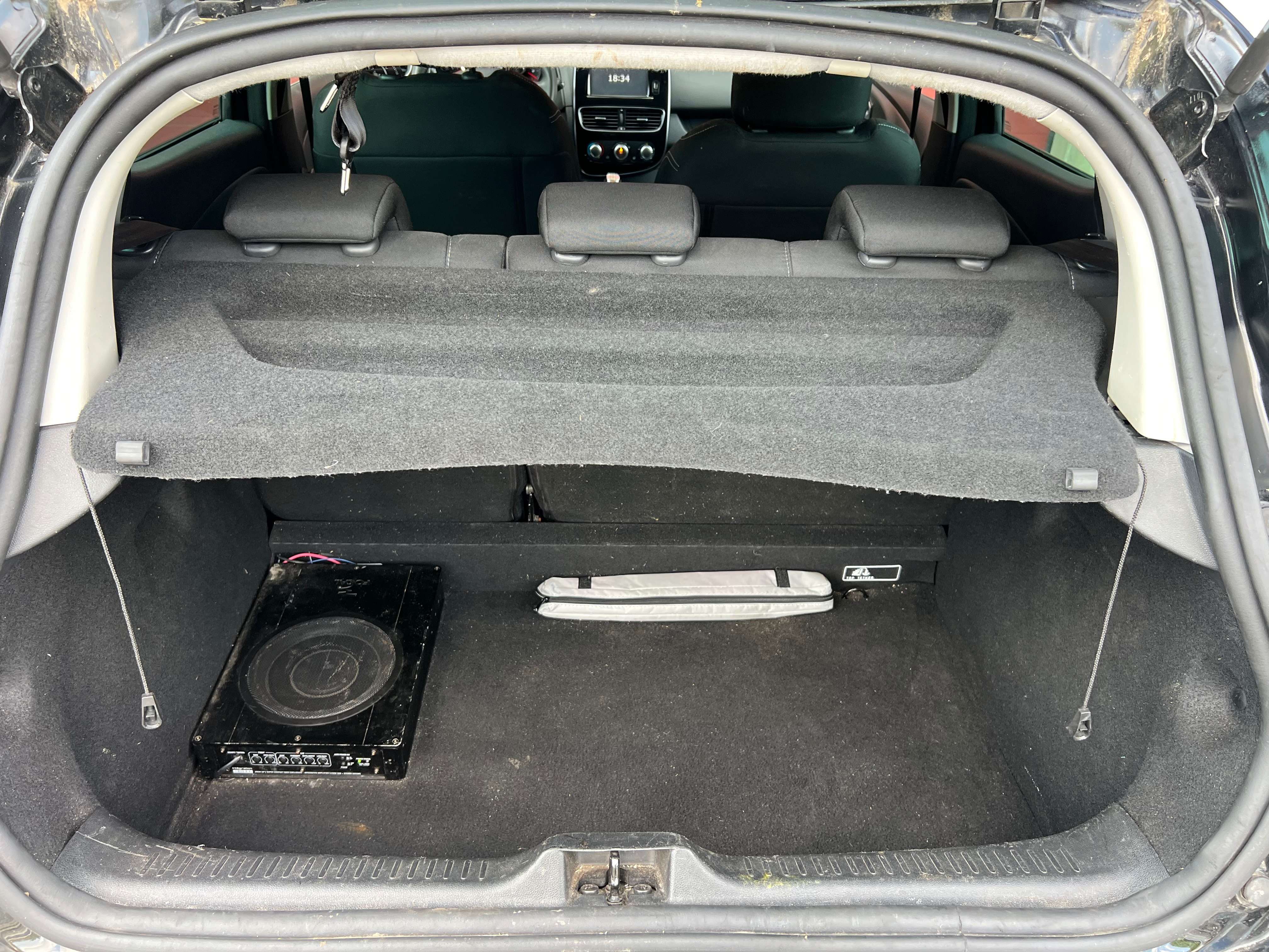 Renault Clio 0.9 TCe LIMITED Edition + CAR-PASS + NAVI + CLIM