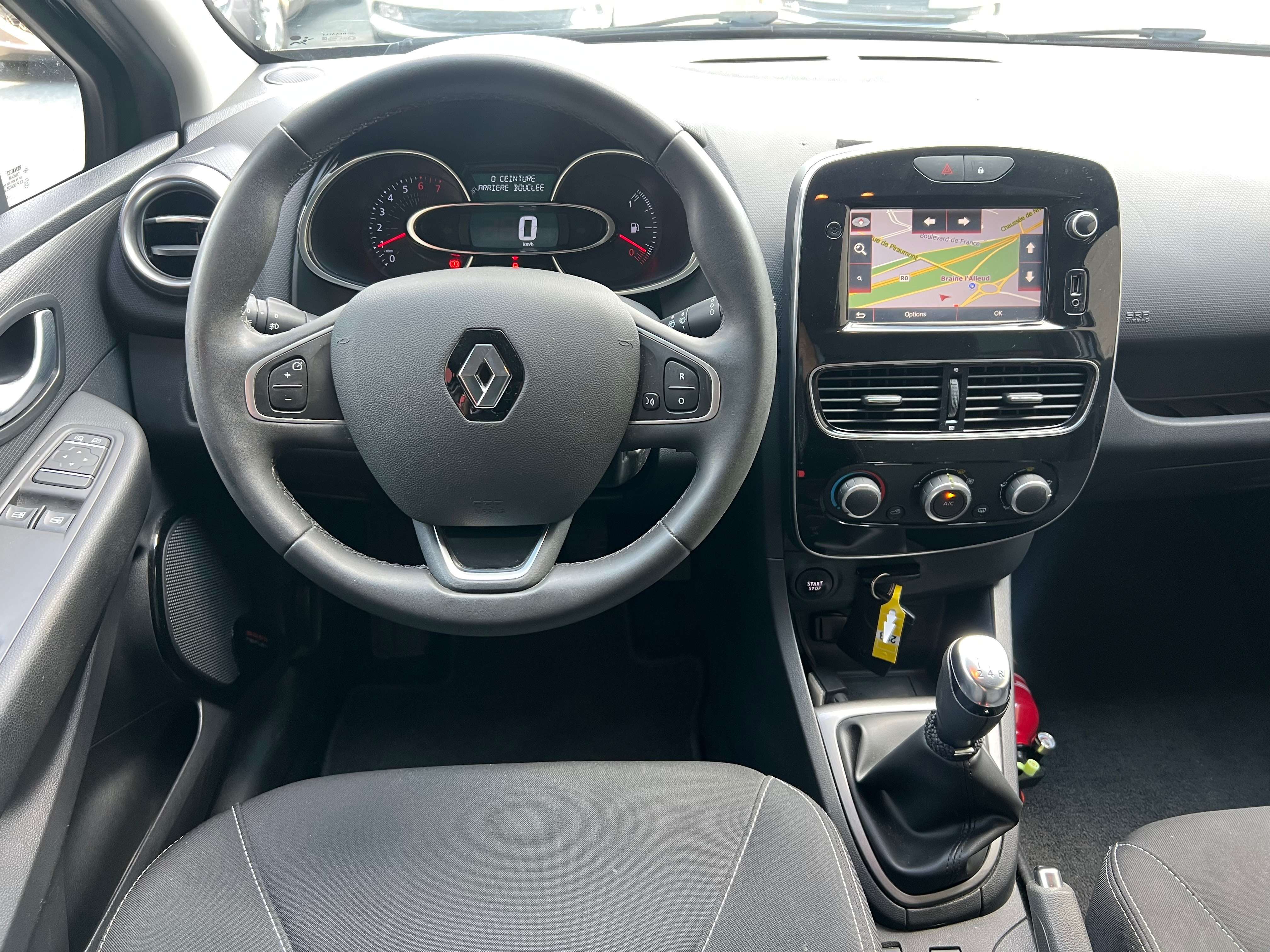 Renault Clio 0.9 TCe LIMITED Edition + CAR-PASS + NAVI + CLIM
