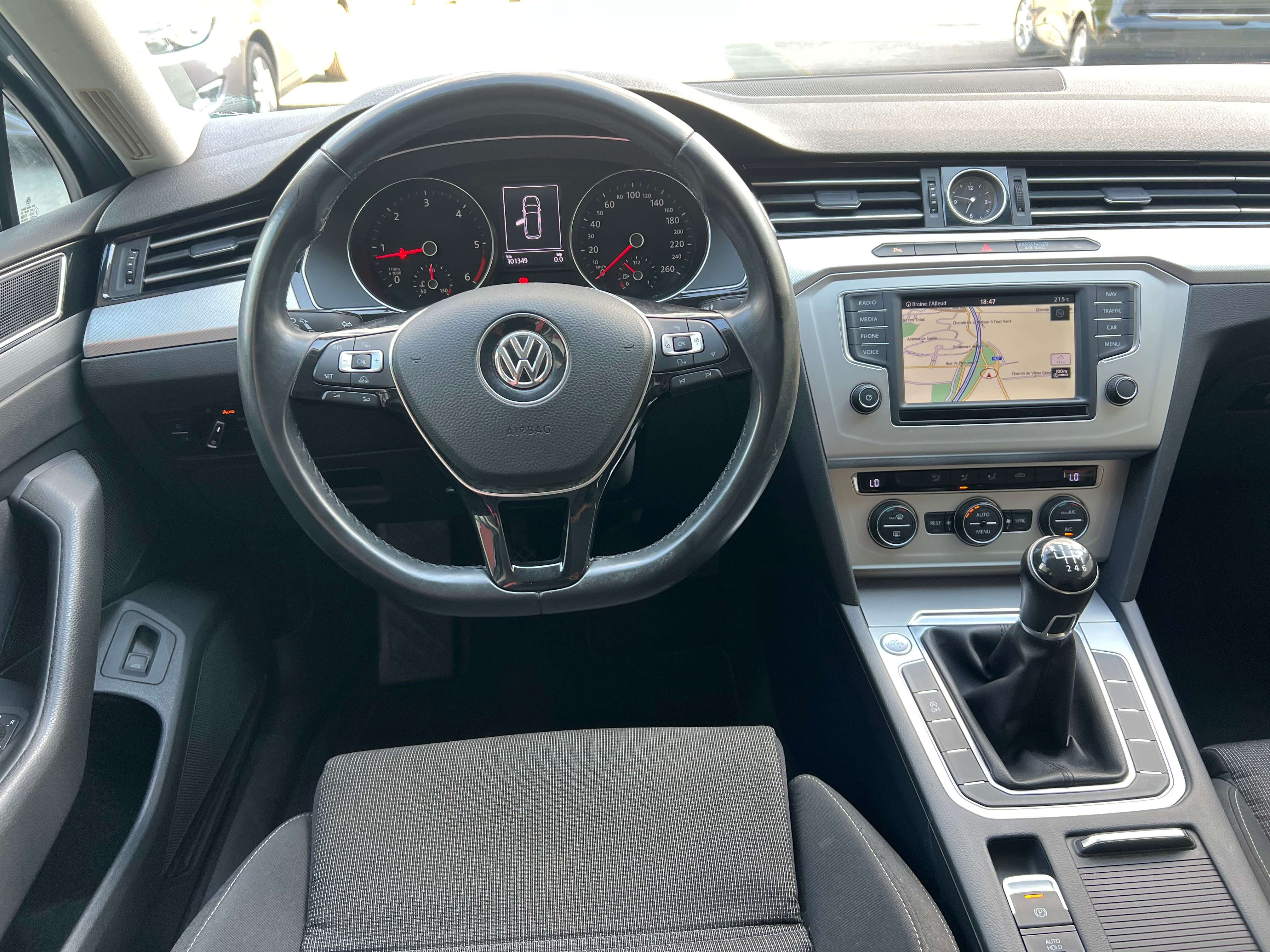 Volkswagen Passat Variant SW 2.0 CR TDi Comfortline + EURO 6b + NAVI + CLIM
