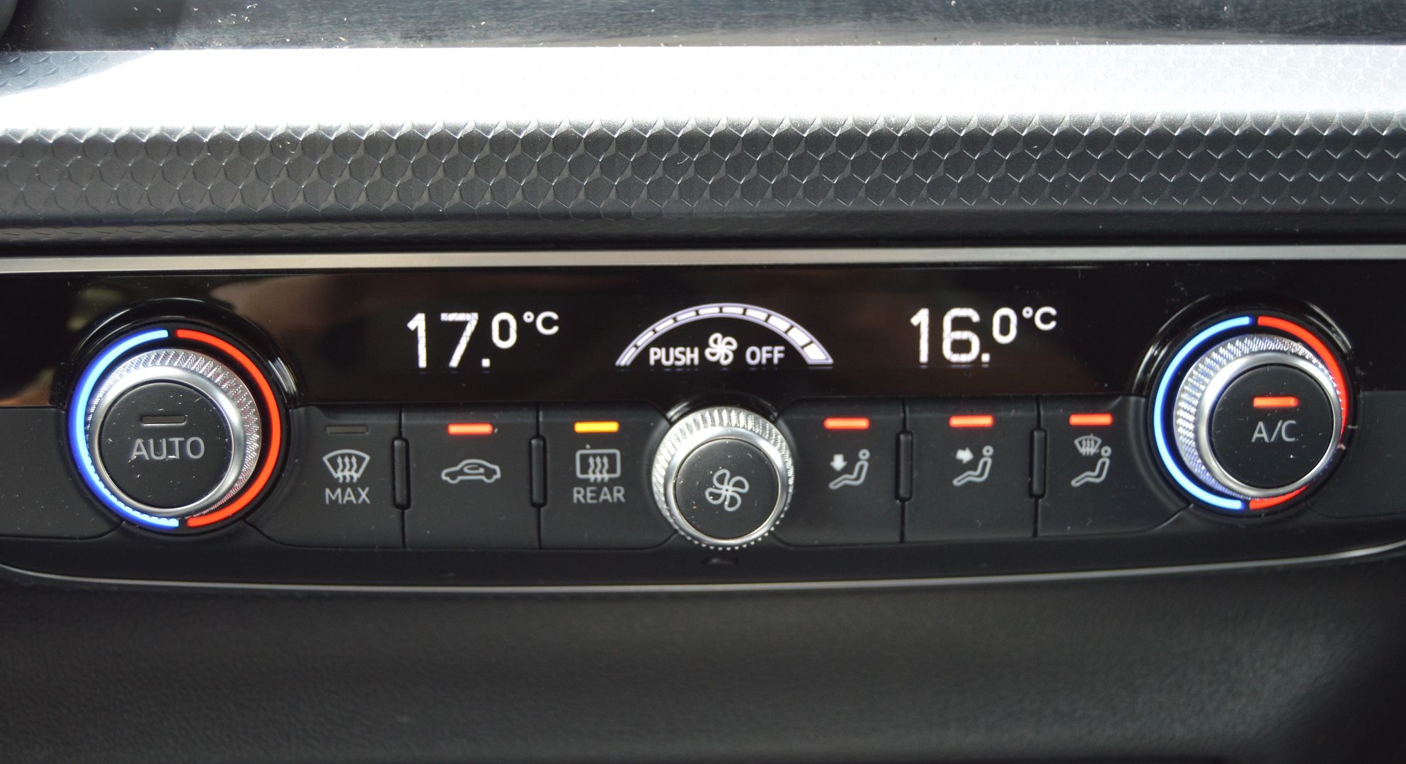Audi A1 SPORTBACK 30 TFSI 116CH DESIGN LUXE S TRONIC 7