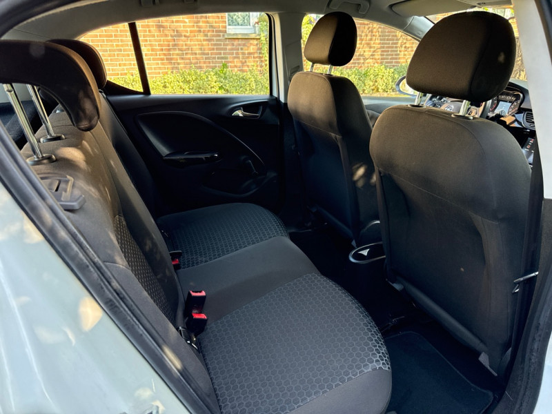 Opel CORSA 1.2 ESS 70CH EDITION BUSINESS GPS // 93.000KM // 2019 // 5.PORTES