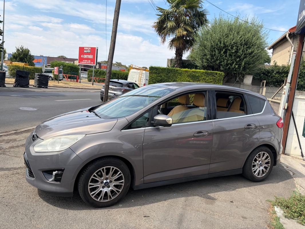 Ford C-max 2012 BOITE AUTO 2l 115 GPS RADARS RÉGULATEUR USB AUX