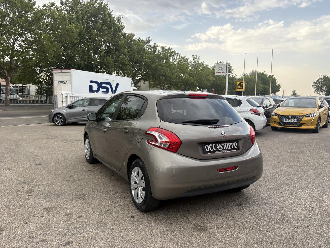 Peugeot 208 VTI 82CV STYLE BVM5