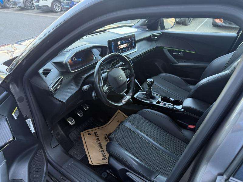 Peugeot 2008 NEW GT
