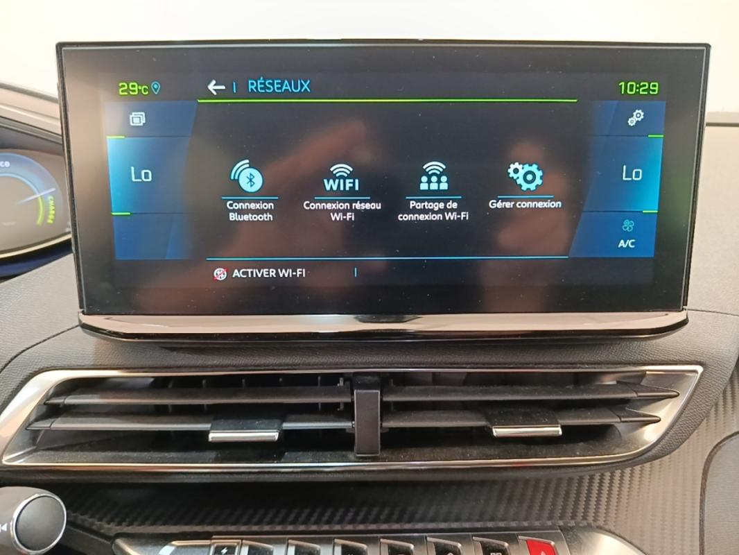 Peugeot 3008 II 1.6 HYBRID 225 E-EAT8 Allure
