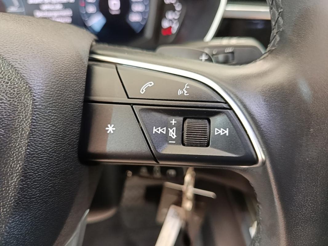 Audi Q3 II 45 TFSI E 245 S tronic BUSINESS LINE
