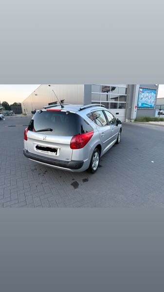 Peugeot 207 SW 1.4 VTI 16V 95 PREMIUM
