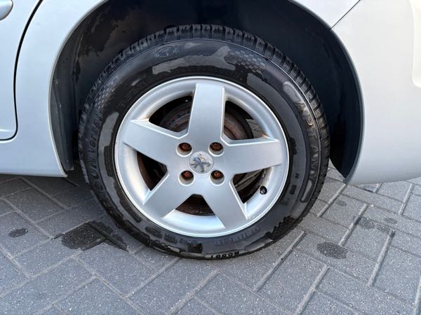 Peugeot 207 SW 1.4 VTI 16V 95 PREMIUM