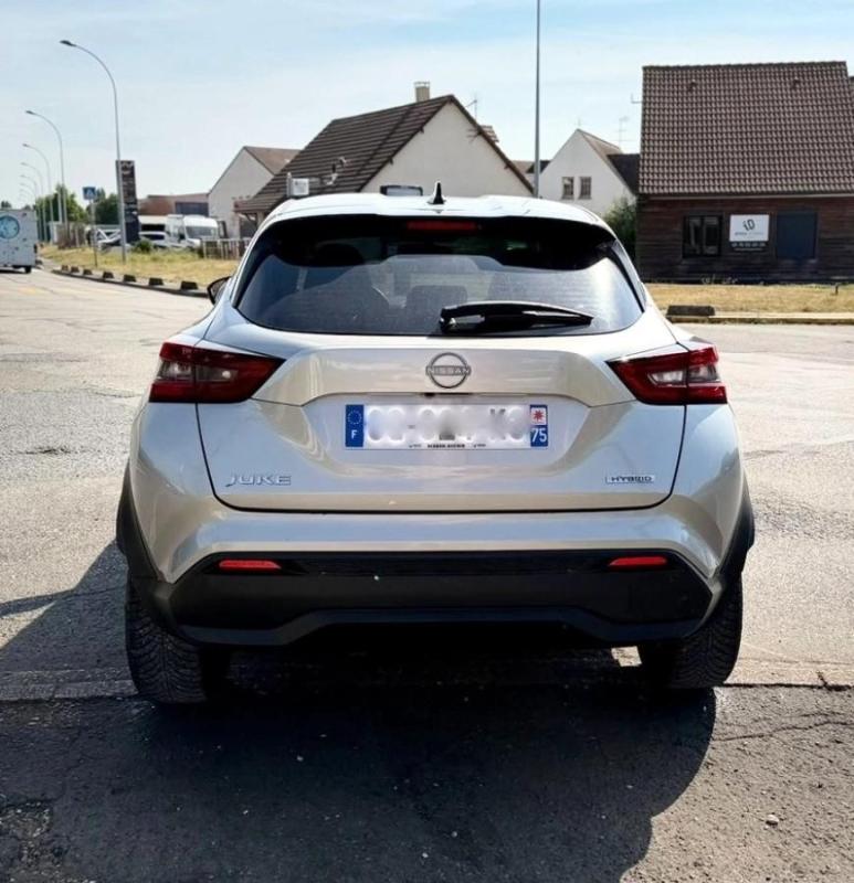 Nissan Juke 1.6 E-TECH 143 CV Business+ 11000HT PRIX EXPORT