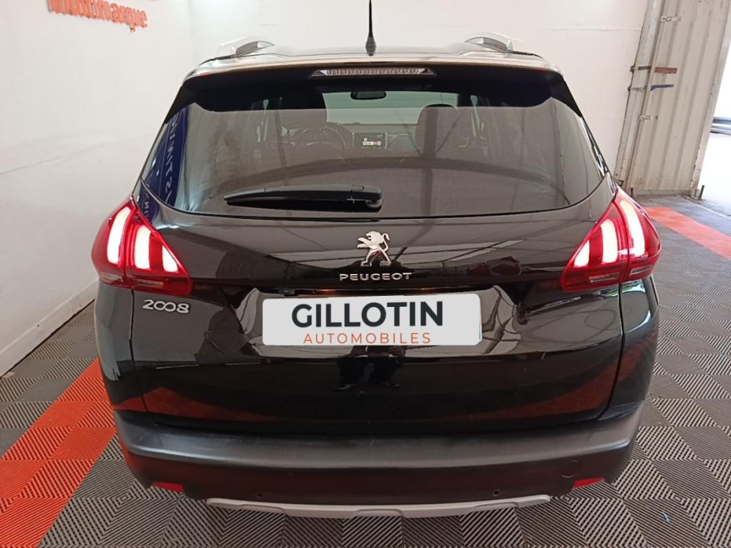 Peugeot 2008 Puretech 130 S&S Allure Business