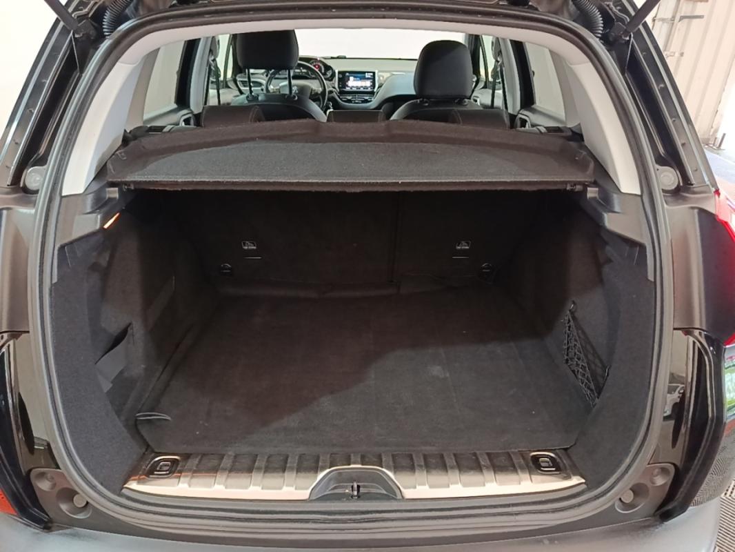 Peugeot 2008 Puretech 130 S&S Allure Business
