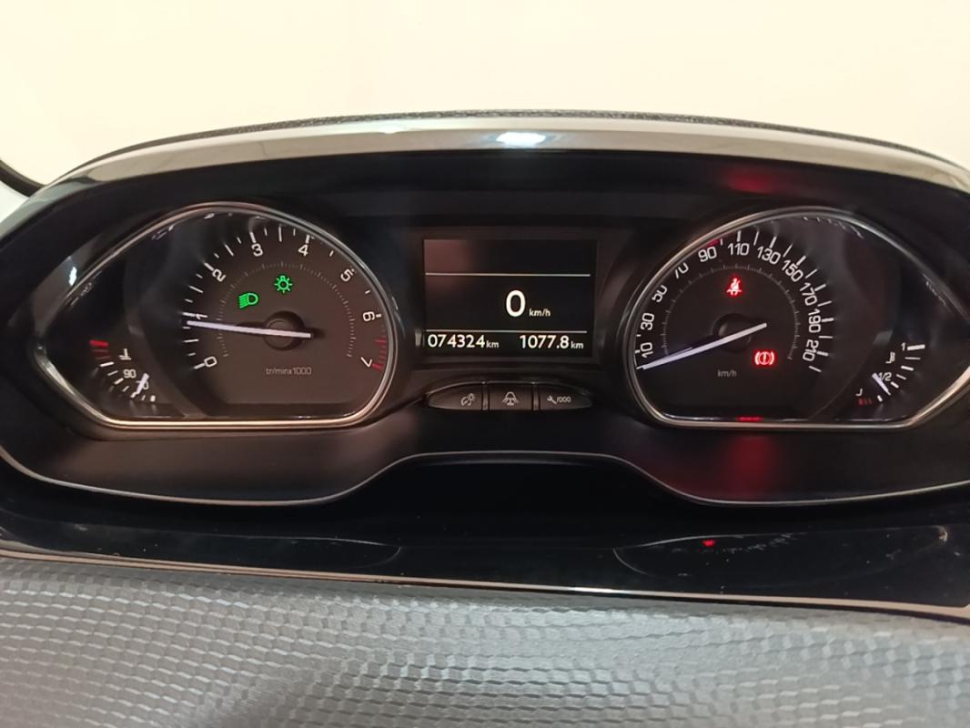 Peugeot 2008 Puretech 130 S&S Allure Business