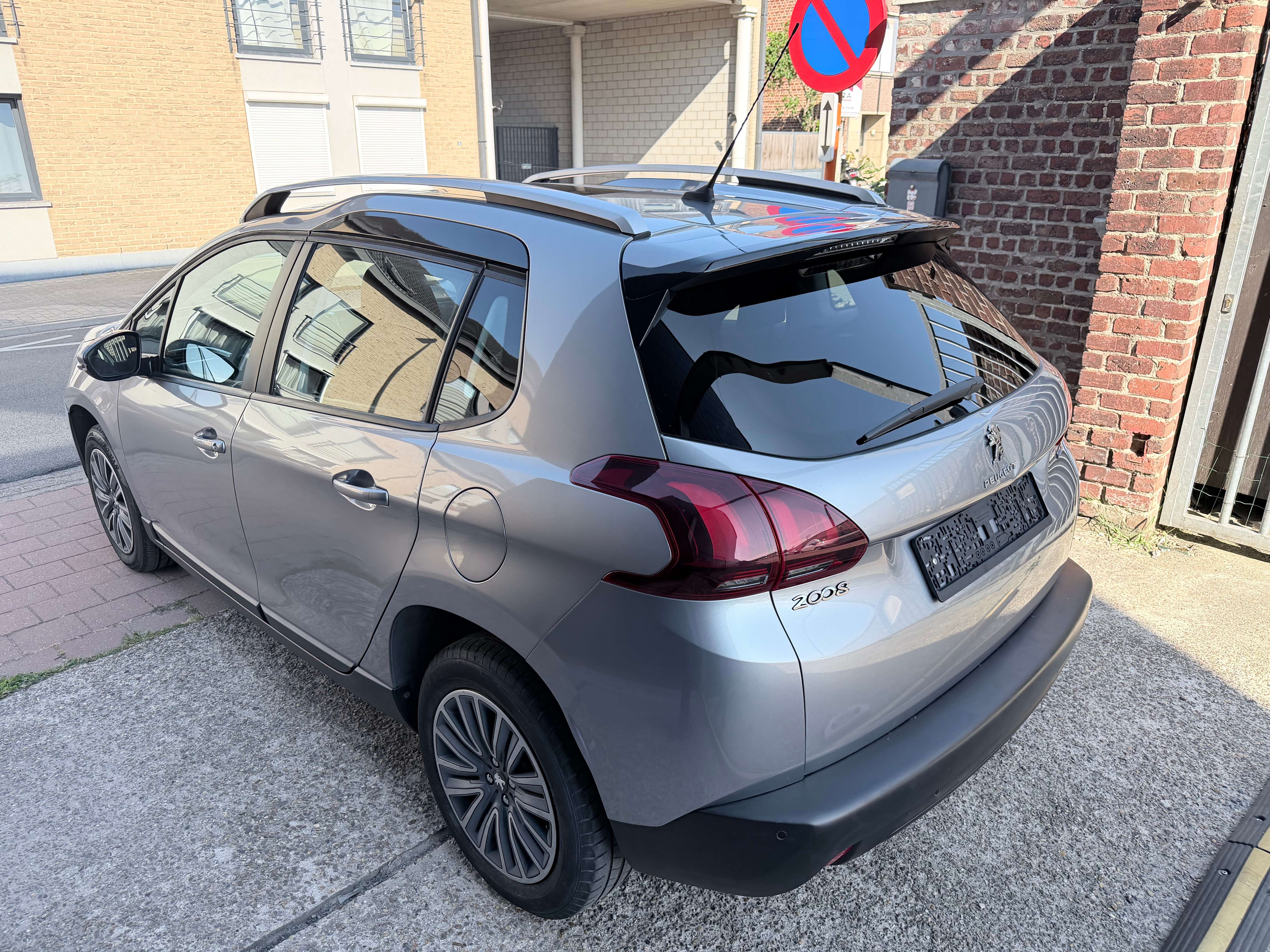 Peugeot 2008 1.2 I EDITION ACTIVE  | Panodak| Cruise | Navi