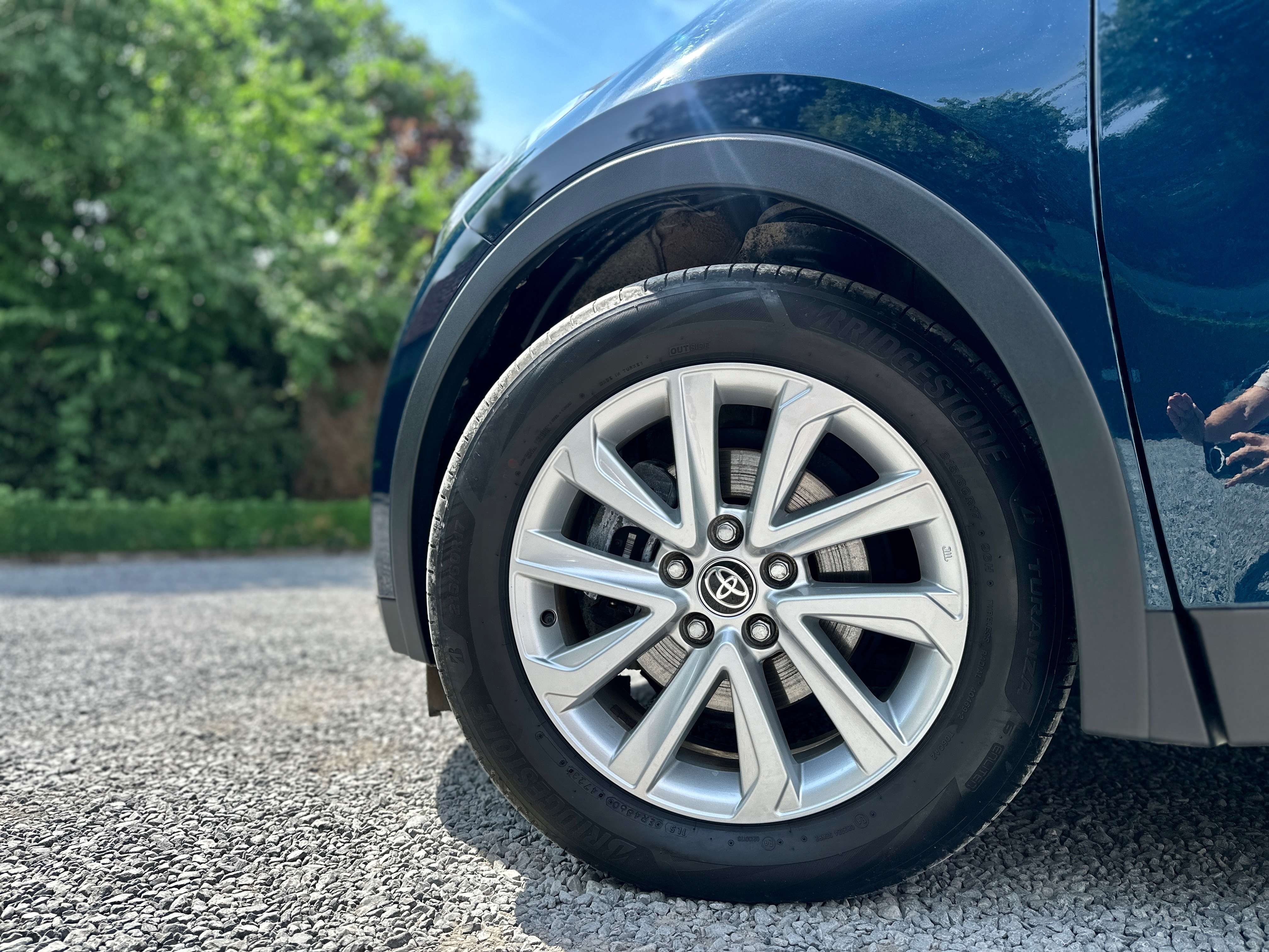 Toyota C-HR C-HR Hybrid 1.8i VVT-i C-Hic E-CVT / FULL ASSIST / CAMERA / CARPLAY