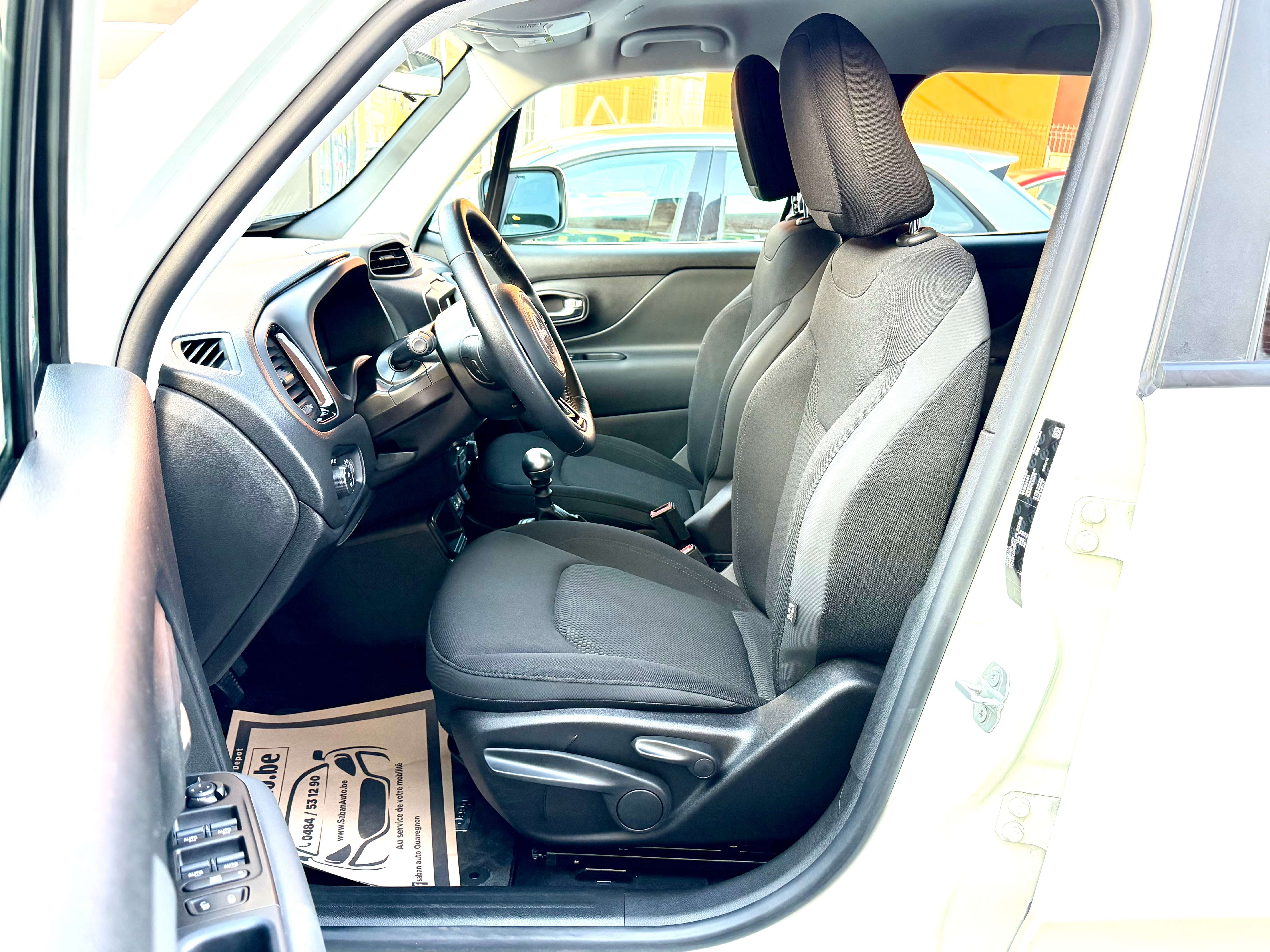 Jeep Renegade Renegade 1.0 T3 Limited ° NAVI ° JANTES ° PDC ° AIRCO ° GARANTI 12 MOIS !
