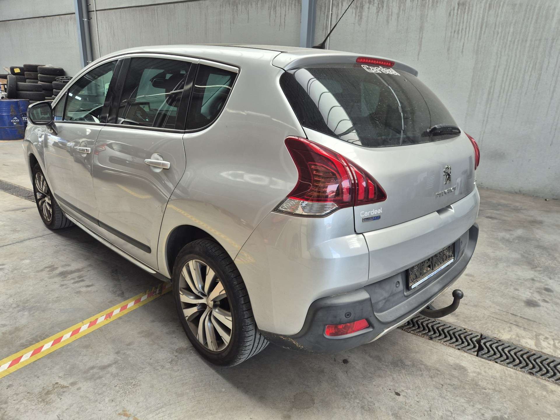 Peugeot 3008 1.6 BlueHDi Style//MARCHAND OU EXPORT//