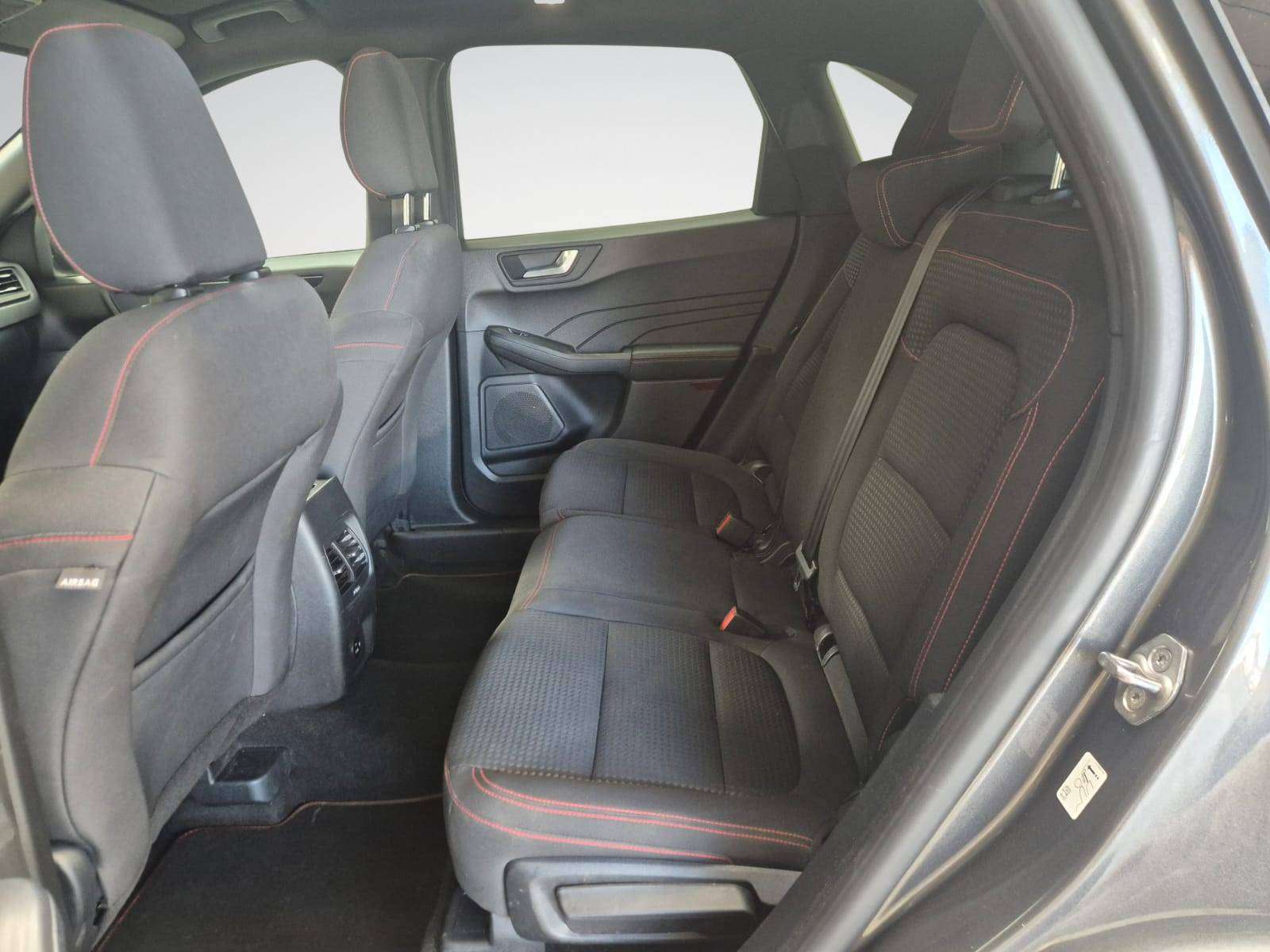 Ford Kuga 1.5 TDCi ST-Line//CARPLAY//CAMERA//GARANTIE 12 MOIS// thumbnail