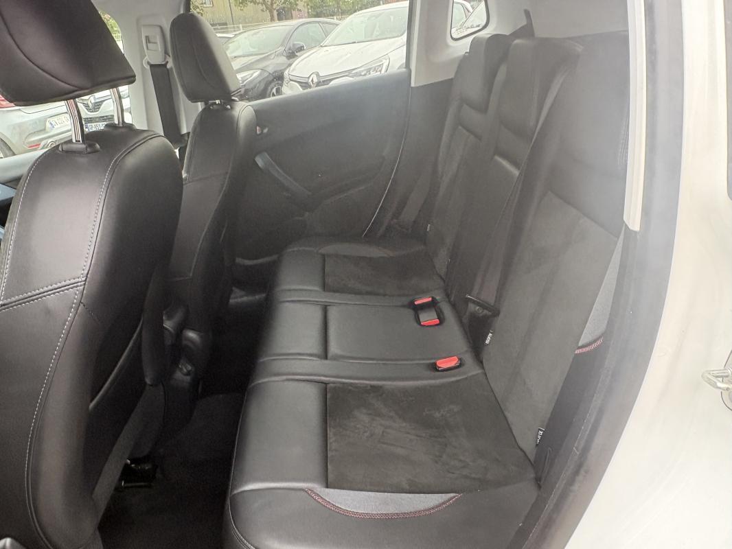 Peugeot 2008 1.6 E-HDI 115CV ALLURE BVM6 thumbnail