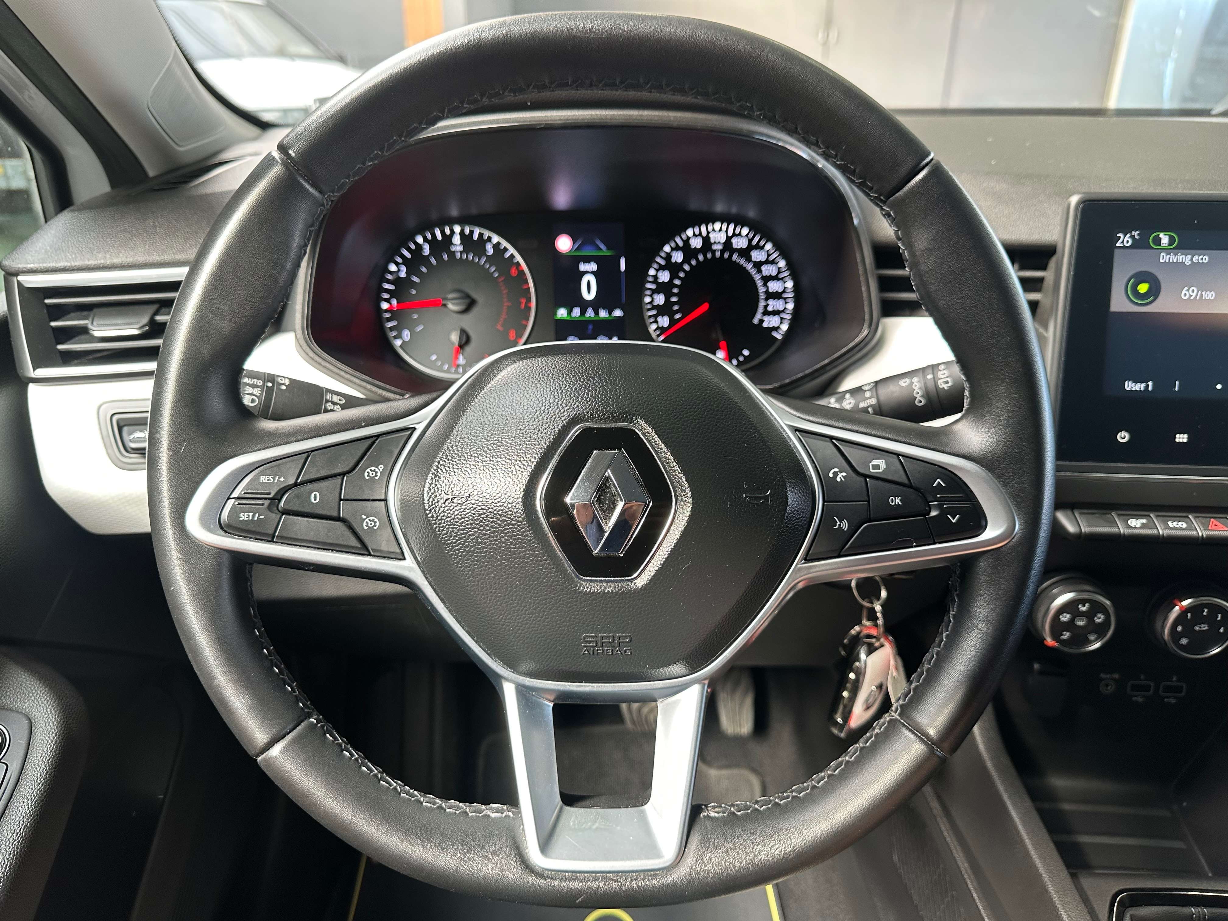 Renault Clio Clio 1.0 TCe Equilibre GPF thumbnail
