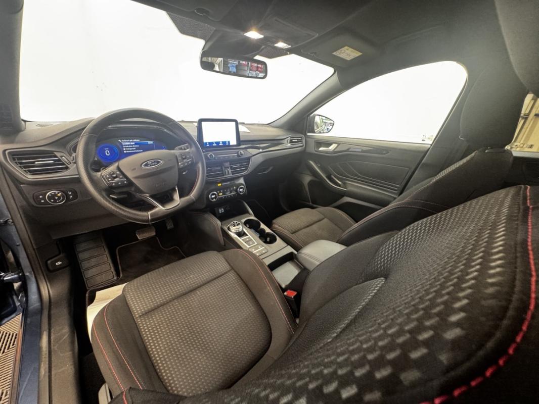 Ford Focus IV 5P - 1.5 EcoBoost 150ch auto St-Line
