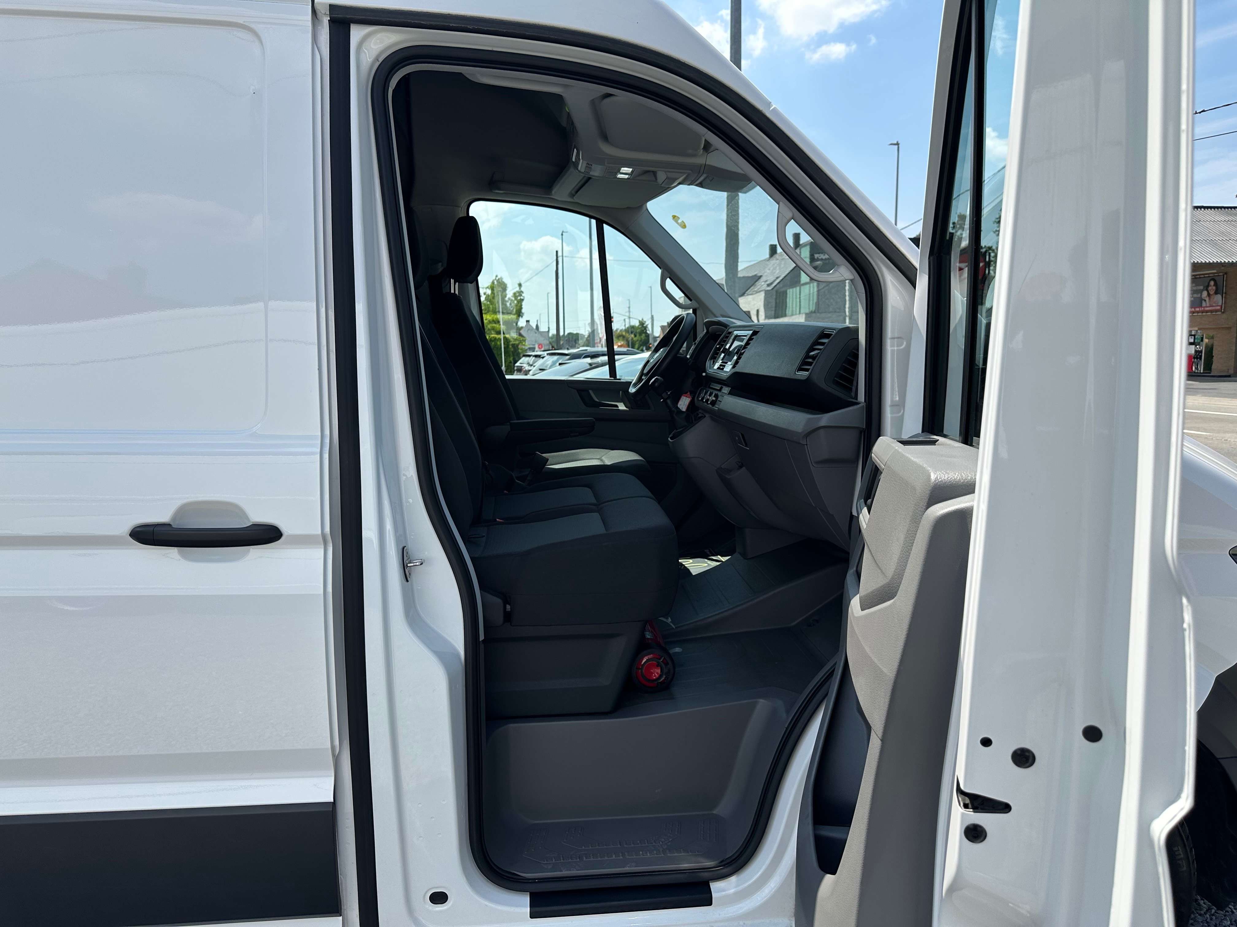 Volkswagen Crafter Crafter 2.0 CR TDi L3H2 thumbnail